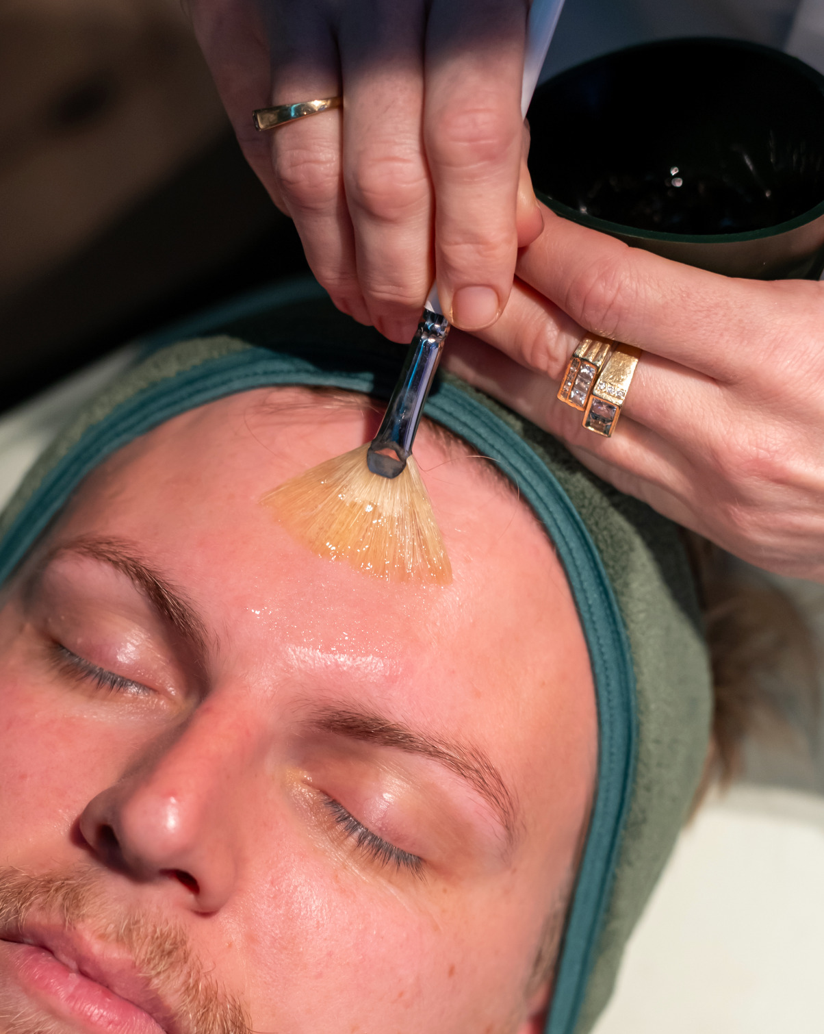 Advanced Anti-Ageing Facial