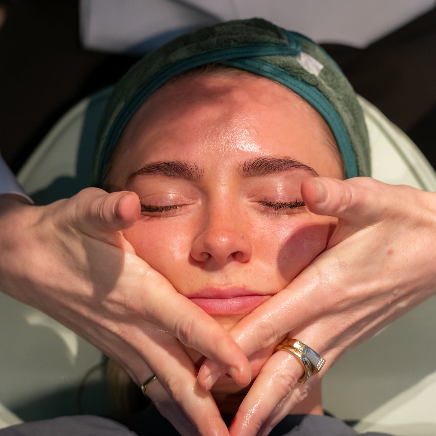 Newcastle Exclusive: First-Time Enzyme Peel with Consultation & LED