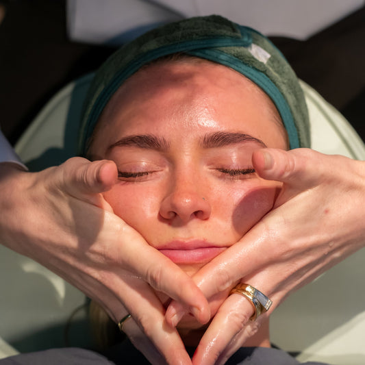 Newcastle Exclusive: First-Time Enzyme Peel with Consultation & LED